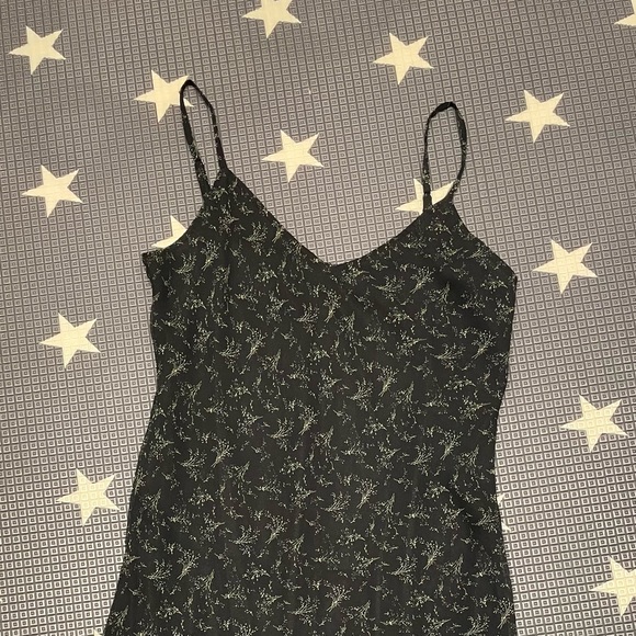 MIDI slip dress black with subtle flower print - Picture 3 of 3
